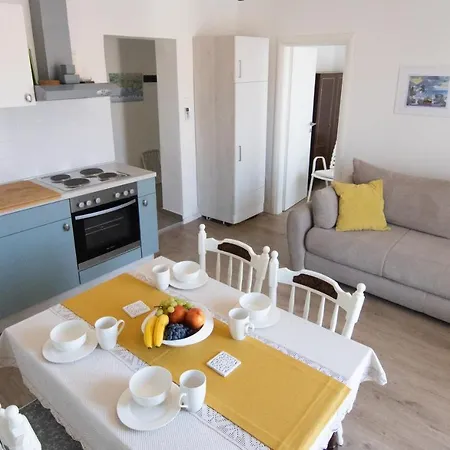 Grepo Apartment *
