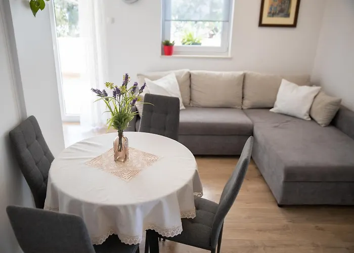 Grepo Appartement Makarska